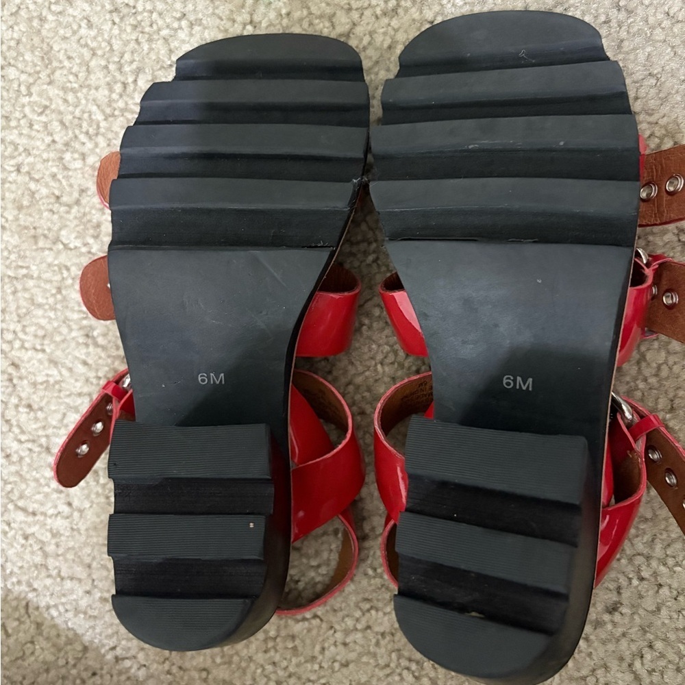 Jeffrey Campbell Red Riveter Lugged Buckle Sandal 6 - Picture 7 of 11